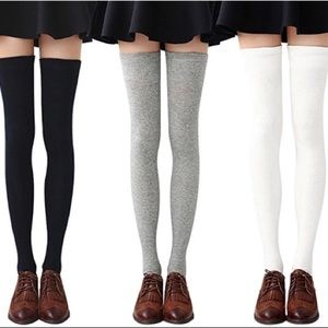 Thigh high socks in gray